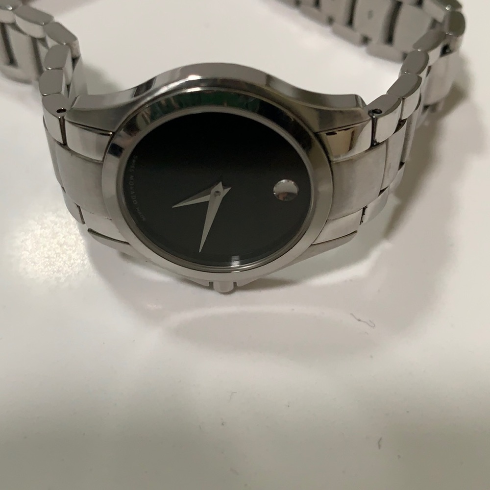 Ladies Movado Classic Silver/Black Face Watch